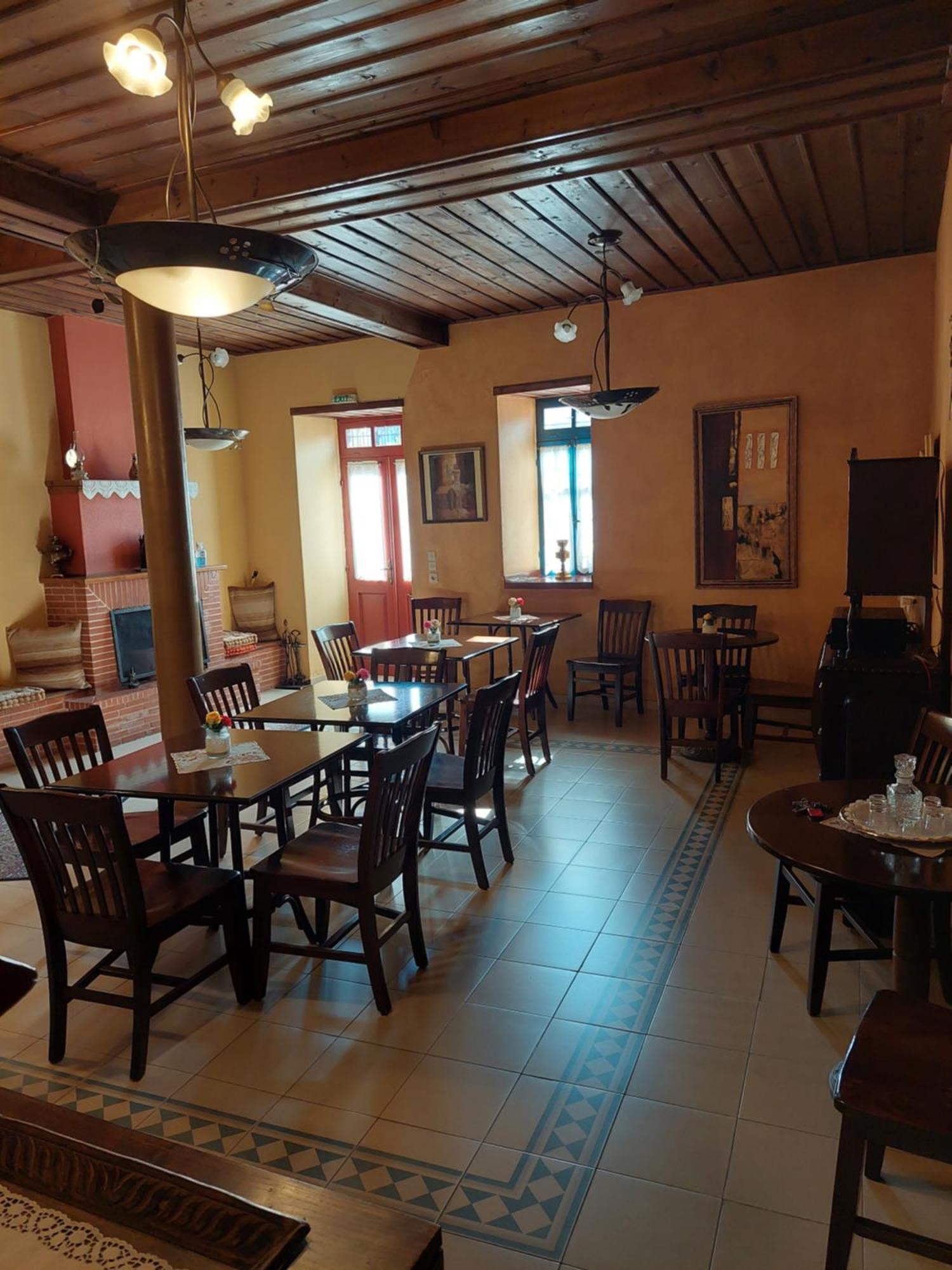 ארנאיה House Mitsiou Traditional Inn מראה חיצוני תמונה