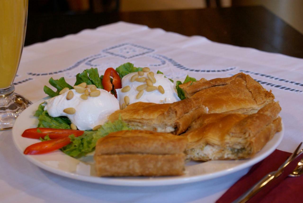 ארנאיה House Mitsiou Traditional Inn מראה חיצוני תמונה
